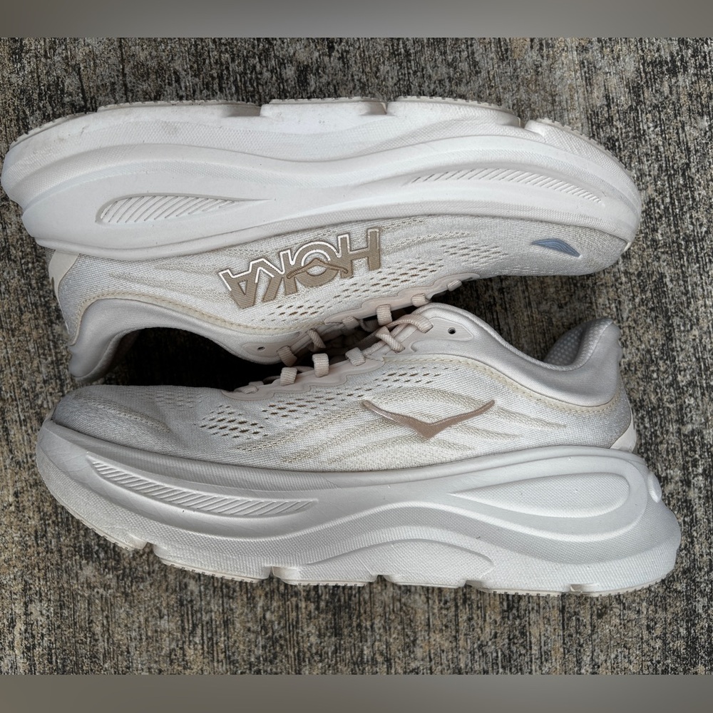 Hoka Bondi 9